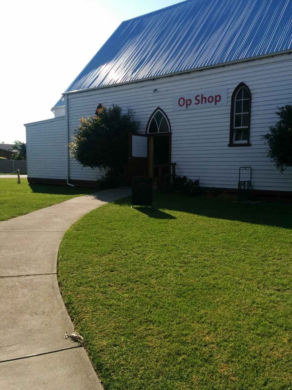 St Nicholas Place Op Shop Lakes Entrance | store | 11 Church St, Lakes Entrance VIC 3909, Australia