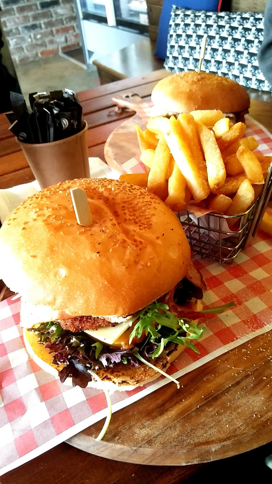 Burger With The Lot | cafe | Amaroo ACT 2914, Australia | 0262425931 OR +61 2 6242 5931