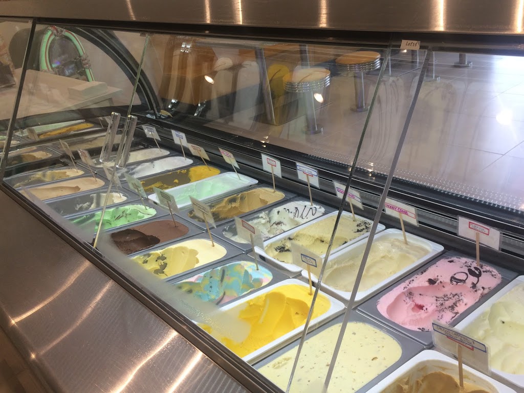 Davos gelato | store | 35 Fourteenth St, Warragamba NSW 2752, Australia | 0450047823 OR +61 450 047 823