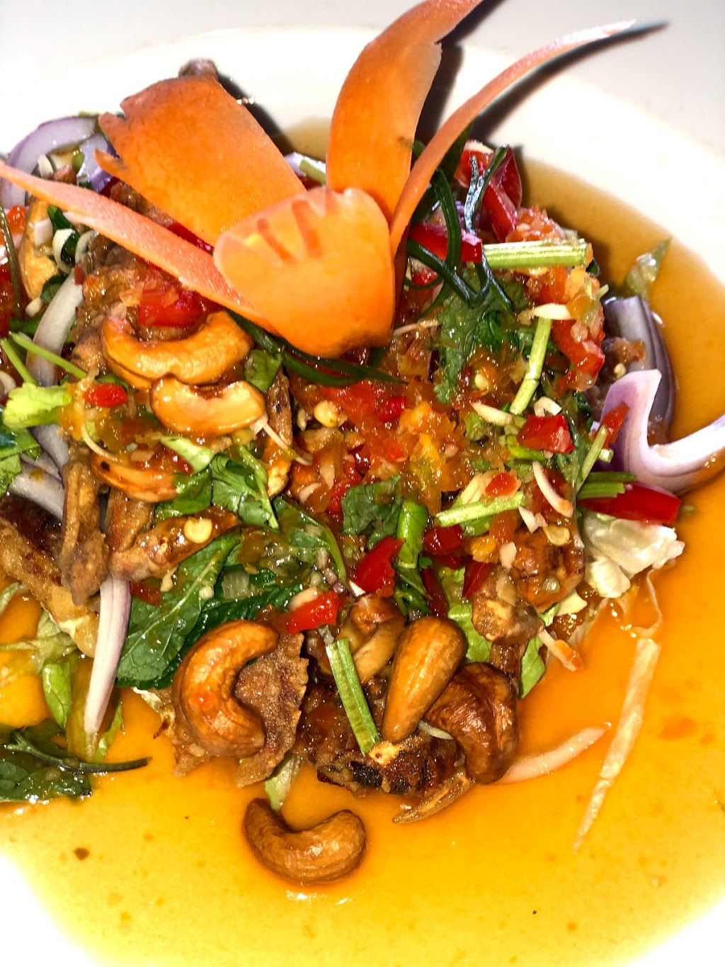 Lemongrass Thai | restaurant | 26 Tedder Ave, Main Beach QLD 4217, Australia | 0755280289 OR +61 7 5528 0289