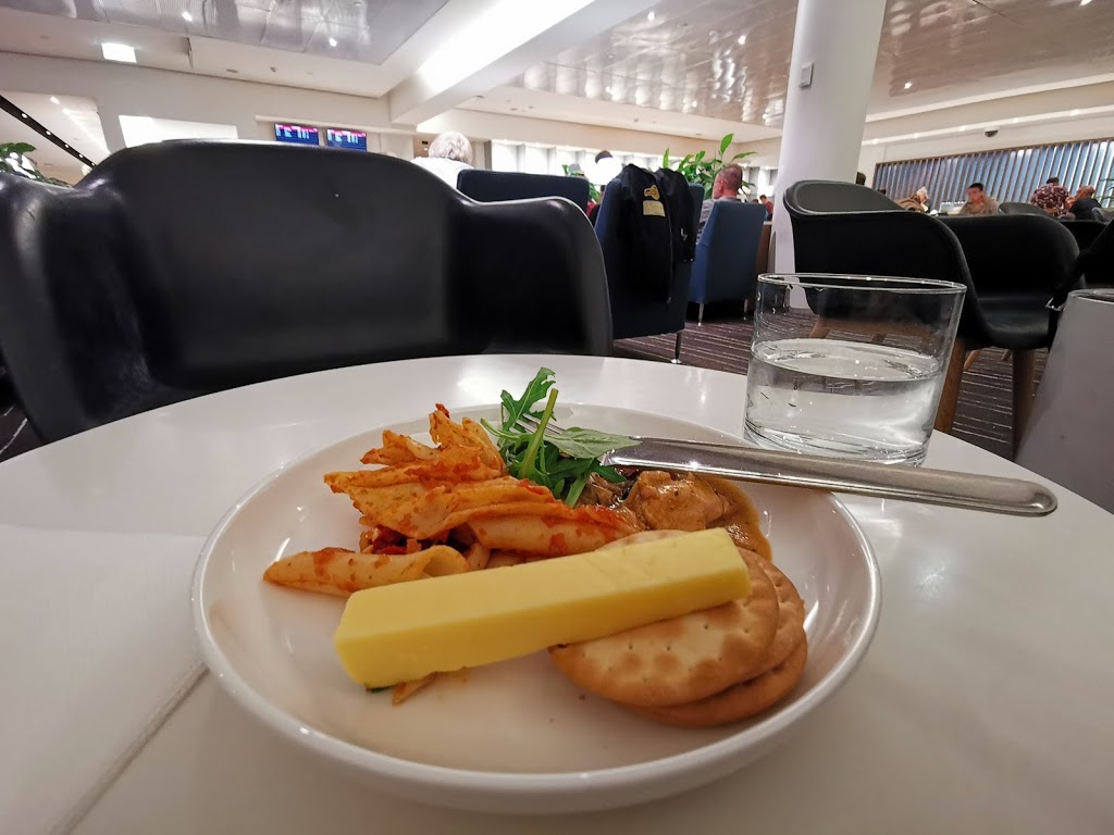 Qantas International Business Lounge | night club | 1, Airport Dr, Tullamarine VIC 3045, Australia | 0383364640 OR +61 3 8336 4640