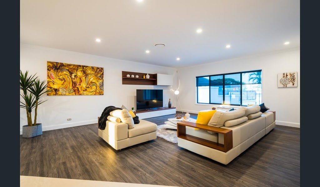 Oceanus Design Co Australia Pty Ltd Property Styling & Interior Design | painter | 10 Stanley St, Burleigh Heads QLD 4220, Australia | 0405492945 OR +61 405 492 945