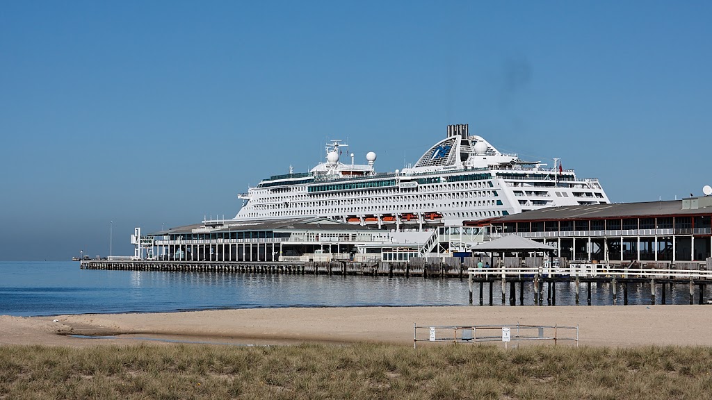 Station Pier Cruise Ship Terminal | 6 Waterfront Pl, Port Melbourne VIC 3207, Australia | Phone: (03) 8347 8300