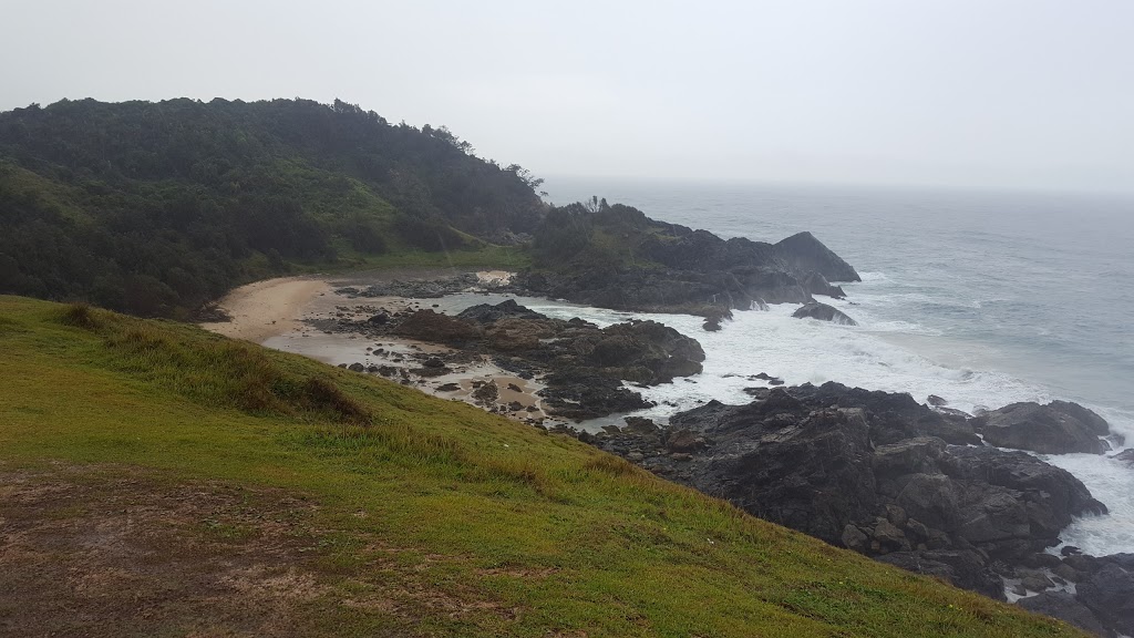 Lighthouse Beach Shopping Village | shopping mall | Watonga St, Port Macquarie NSW 2444, Australia