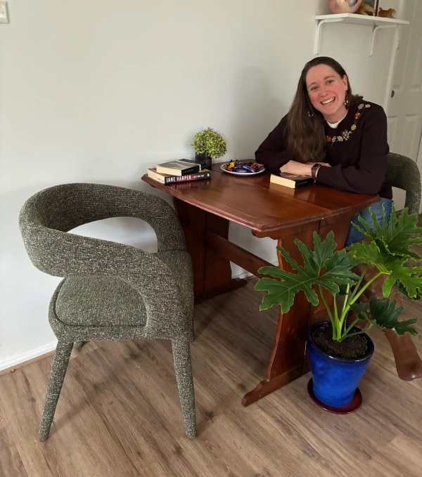 Blue Mountains English Tutor - Catherine Kerr | 38 Farnells Rd, Katoomba NSW 2780, Australia | Phone: 0415 125 509
