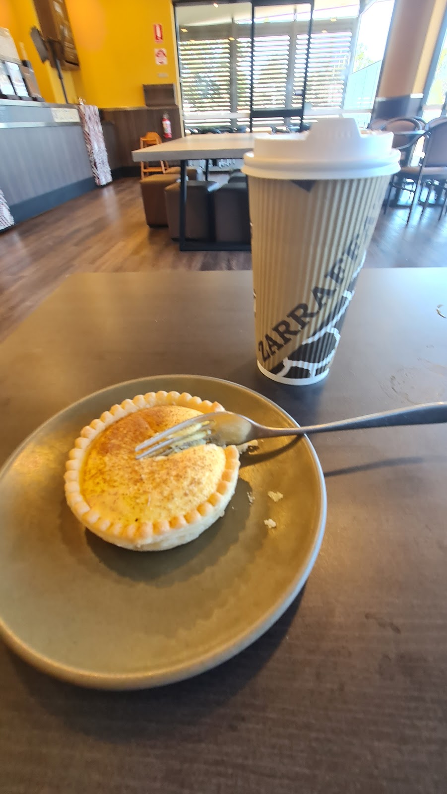 Zarraffas Coffee Heatherbrae | Tenancy FF4/2179 Pacific Hwy, Heatherbrae NSW 2324, Australia | Phone: (02) 4086 5400