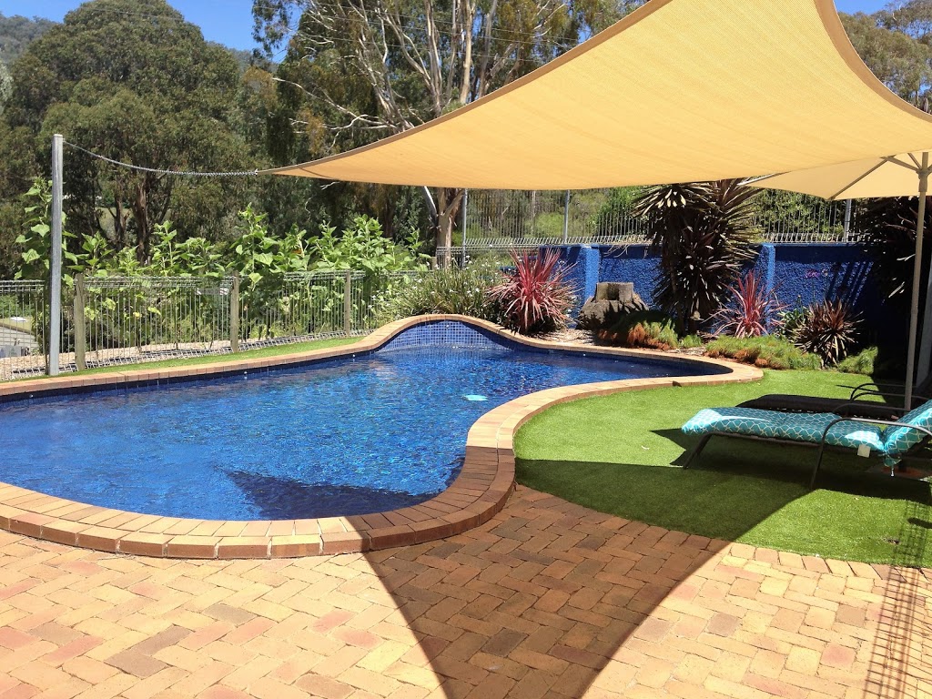 Snowview Holiday Units | lodging | 106 Simmonds Creek Rd, Tawonga South VIC 3698, Australia | 0417295325 OR +61 417 295 325