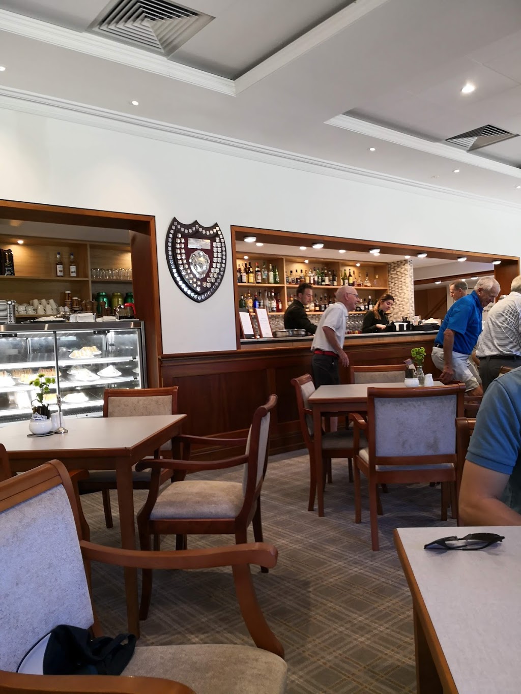 Avondale Golf Club | restaurant | Avon Rd, Pymble NSW 2073, Australia | 0294496455 OR +61 2 9449 6455