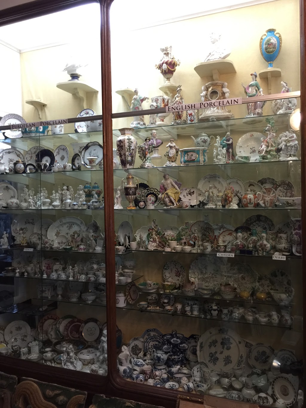 Moorabool Antique Galleries | home goods store | 16/18 Ryrie St, Geelong VIC 3220, Australia | 0352292970 OR +61 3 5229 2970