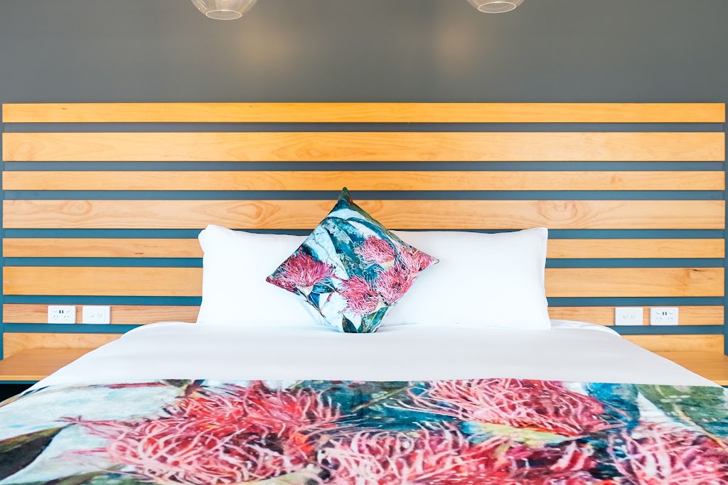 Holbrook Motel | 10 Sydney Rd, Holbrook NSW 2644, Australia | Phone: (02) 6036 6200