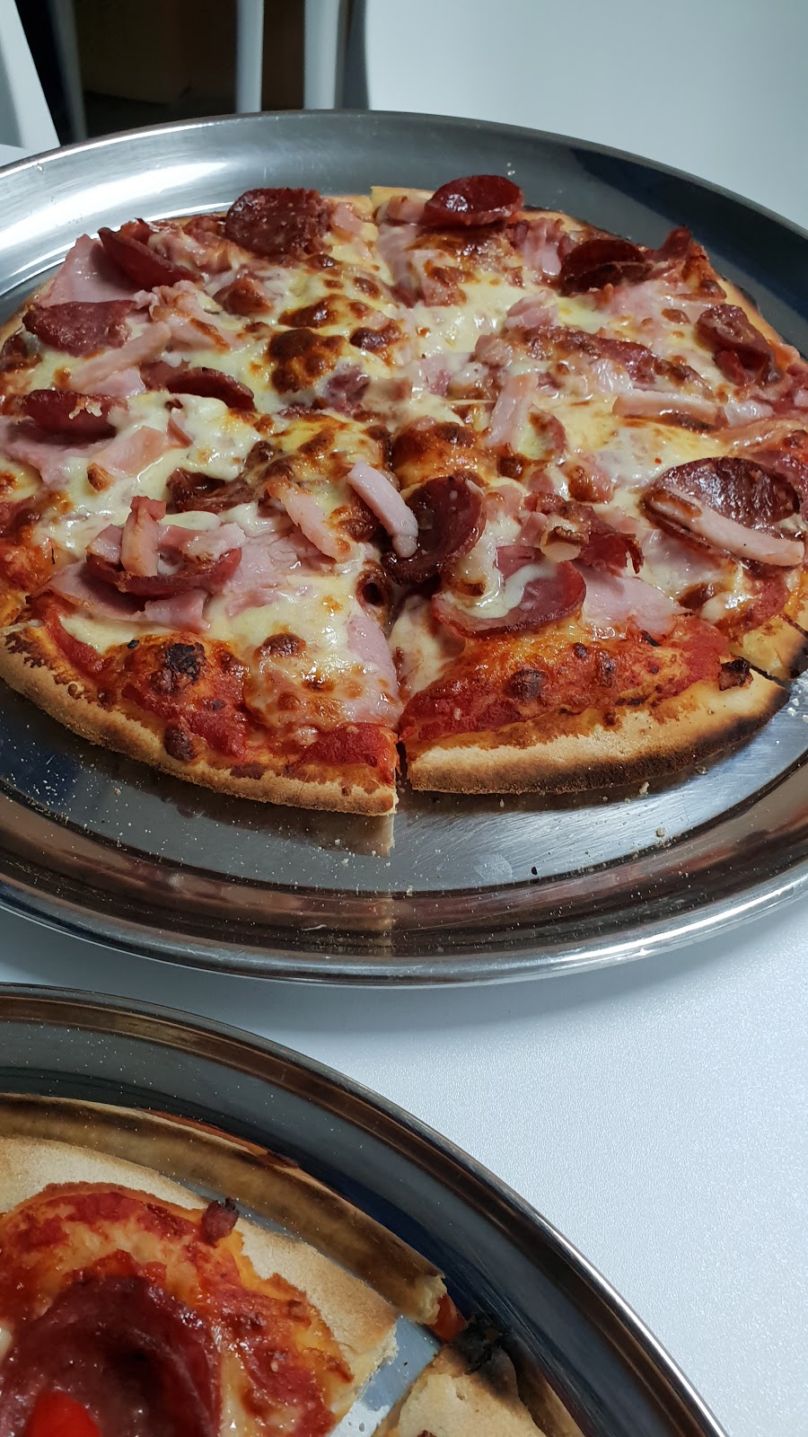 Al Taglio Woodfire Pizzeria | meal takeaway | Shop 5 Bayonet Head Shopping Centre, 206 Lower King Rd, Albany WA 6330, Australia | 0498559749 OR +61 498 559 749
