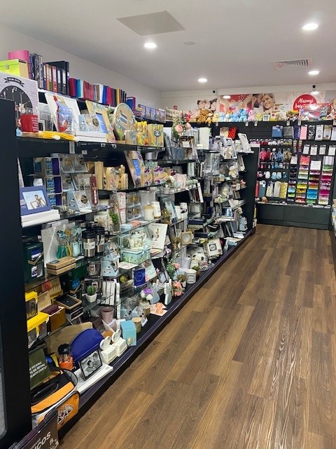 news extra Village | Shop 6/23-29 Oak St, Andergrove QLD 4740, Australia | Phone: (07) 4848 1750