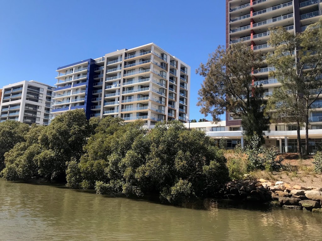 Parramatta Modern Two Bedroom Apartment | 2 River Rd W, Parramatta NSW 2150, Australia