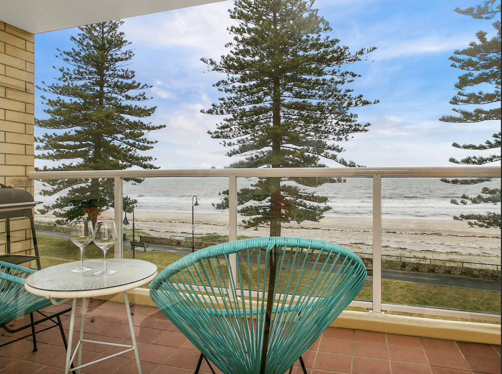 Ollies Beach Shack | lodging | 21/13 S Esplanade, Glenelg SA 5045, Australia | 0433132821 OR +61 433 132 821
