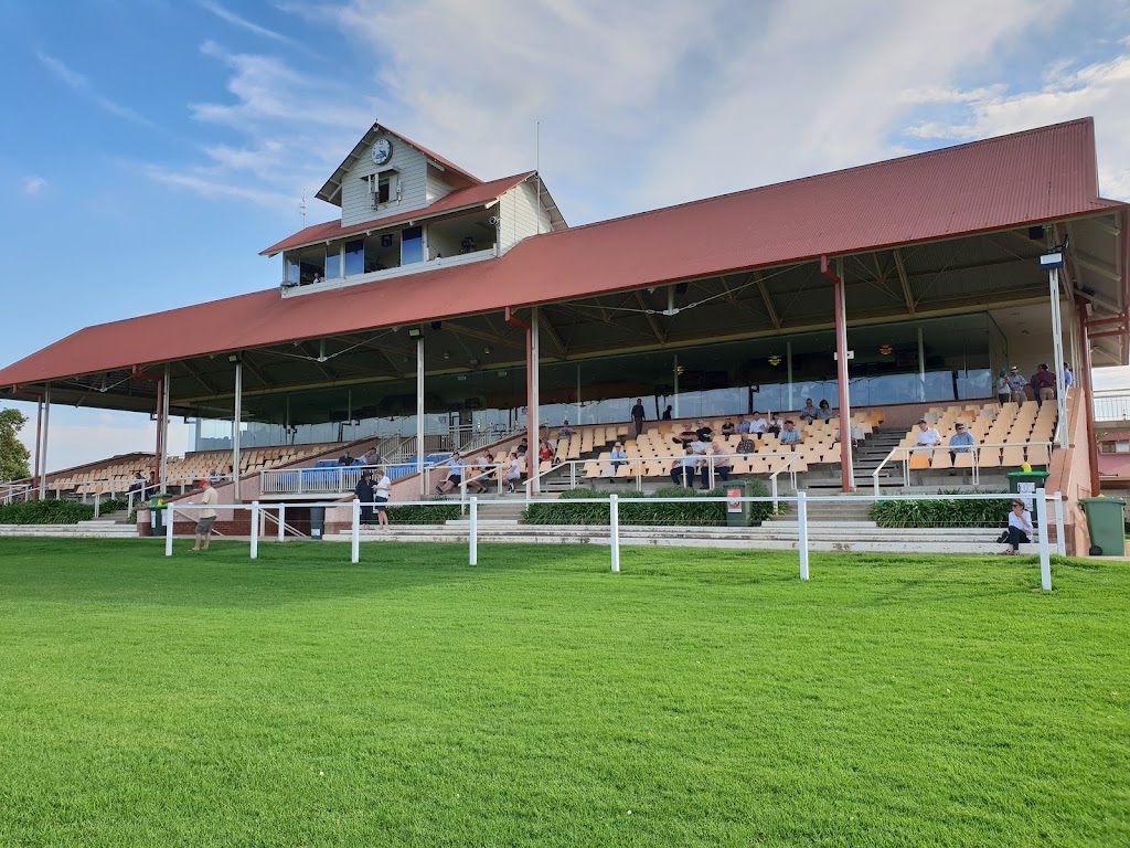 Murrumbidgee Turf Club | 142 Travers St, Wagga Wagga NSW 2650, Australia | Phone: (02) 6921 2151