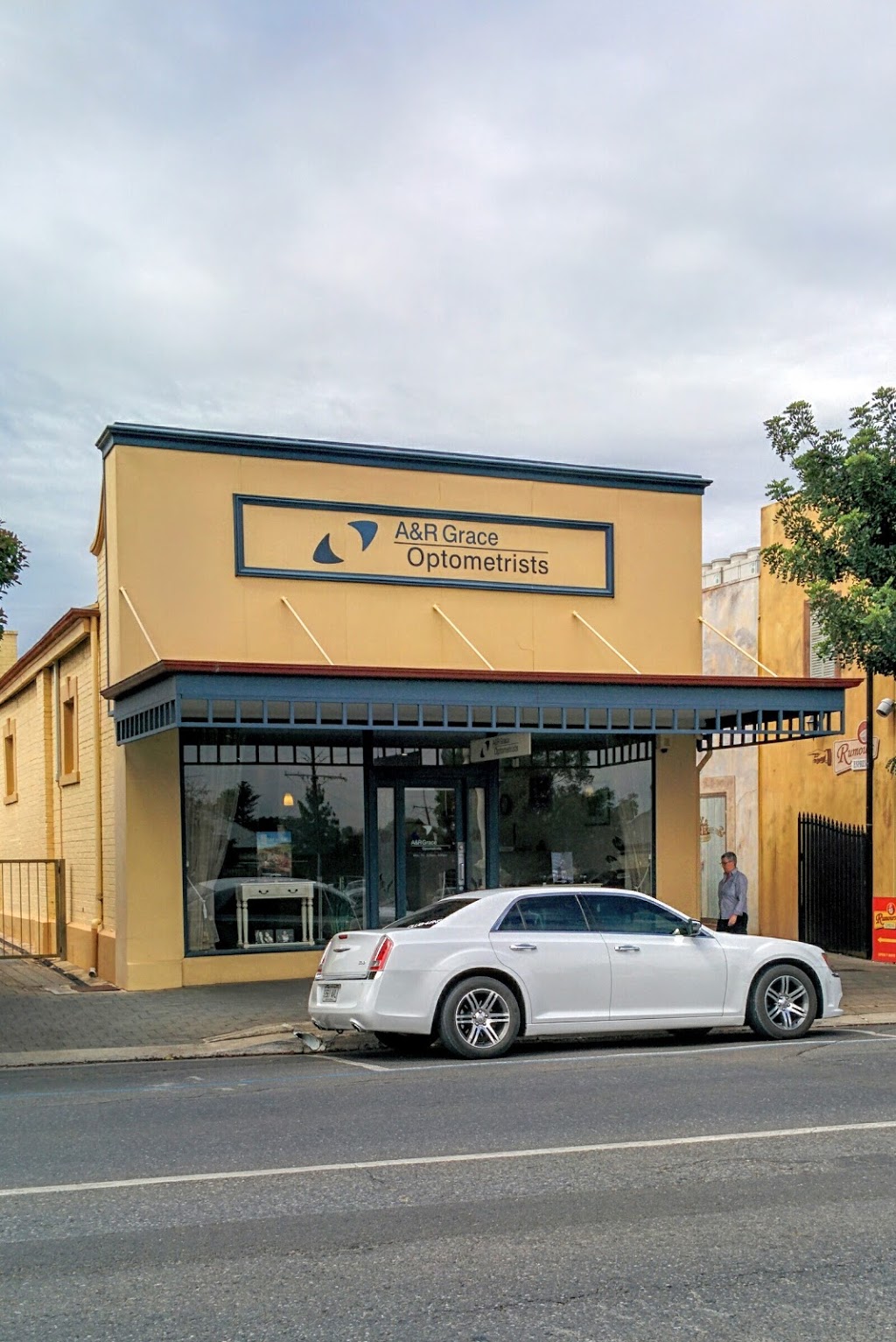 A&R Grace Optometrists | 105 Murray St, Tanunda SA 5232, Australia | Phone: (08) 8563 2767