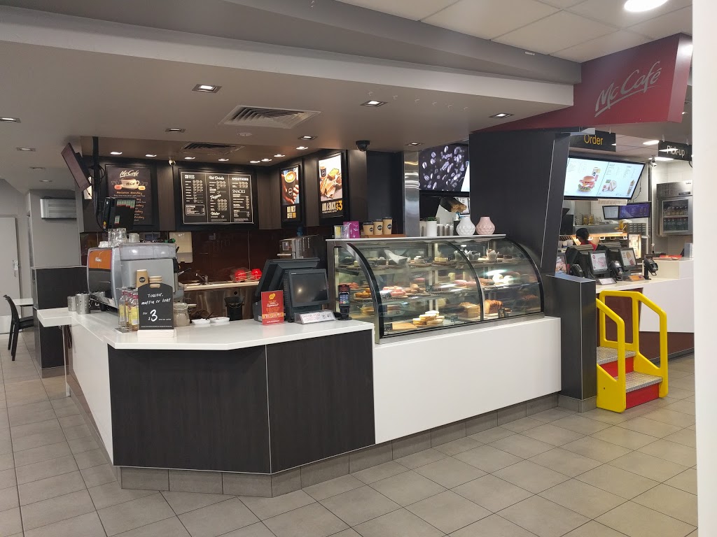 McDonalds Calder Highway South | cafe | BP Service Centre, Calder Fwy, Keilor North VIC 3036, Australia | 0383615188 OR +61 3 8361 5188