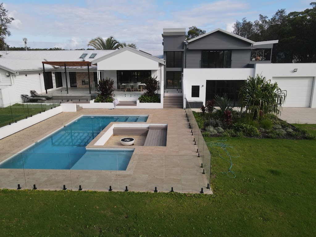 Luxury Resort Style Beach House | 29 Kalaroo Rd, Redhead NSW 2290, Australia | Phone: 0422 855 926