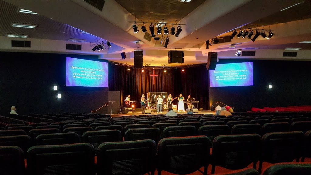 Southport Church of Christ | church | 1 Griffith Way, Southport QLD 4215, Australia | 0755646222 OR +61 7 5564 6222