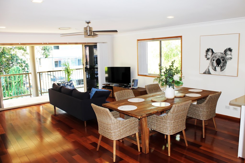 Kimsey House | lodging | 12 Whyenbah St, Hamilton QLD 4007, Australia | 0422228579 OR +61 422 228 579