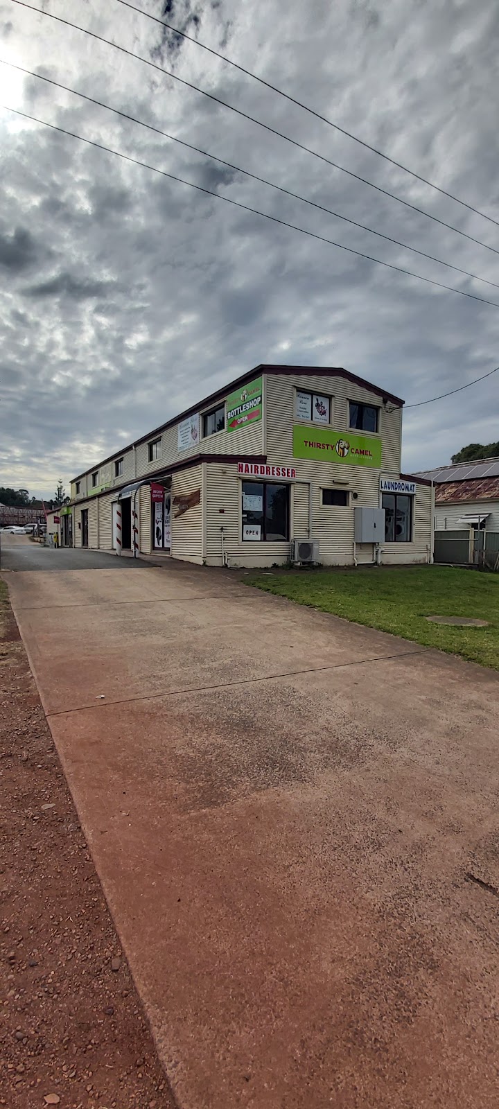 Thirsty camel bottle shop yarraman | 65 Barr Smith St, Yarraman QLD 4614, Australia | Phone: (07) 4163 8354