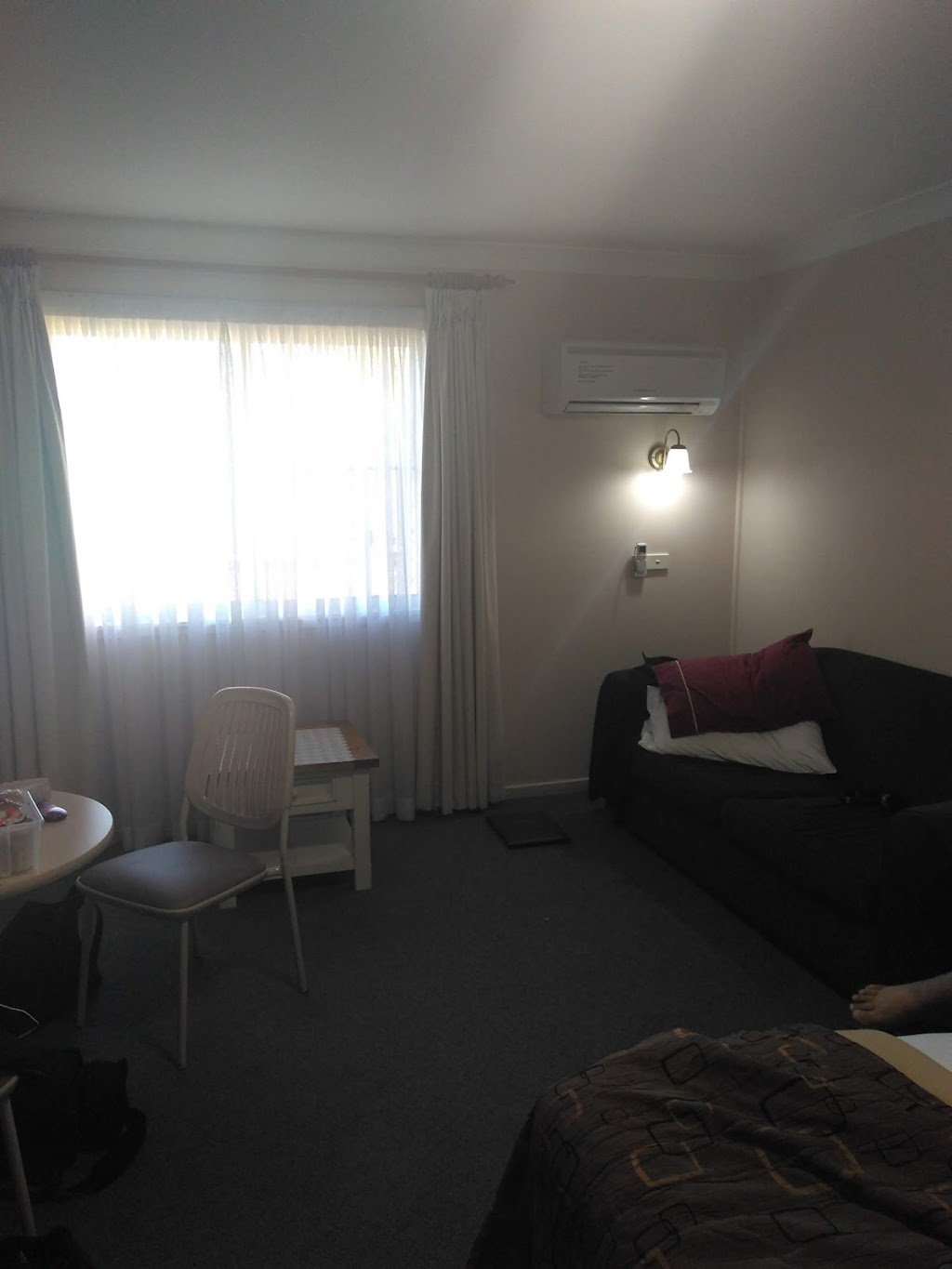 Abraham Lincoln | lodging | 343 Armidale Rd, East Tamworth NSW 2340, Australia | 0267661233 OR +61 2 6766 1233