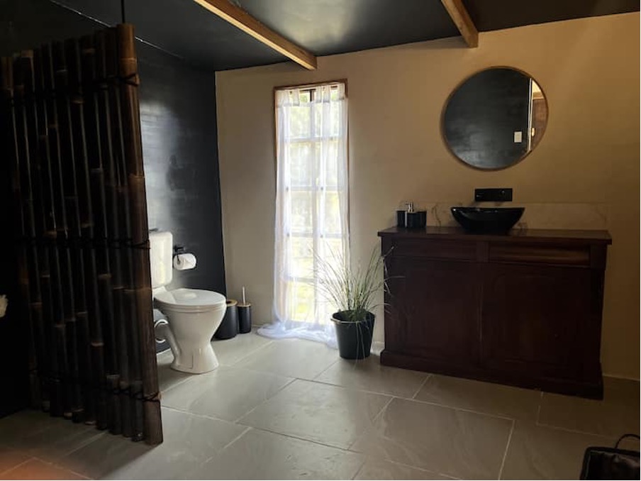 Airbnb Tasmania | 2015 S Arm Rd, Sandford TAS 7020, Australia | Phone: 0466 316 920