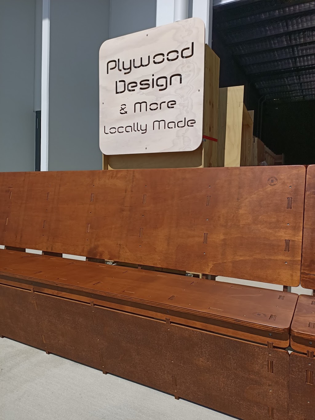 Plywood Design Australia | 47 Lysaght St, Coolum Beach QLD 4573, Australia | Phone: 0460 676 514