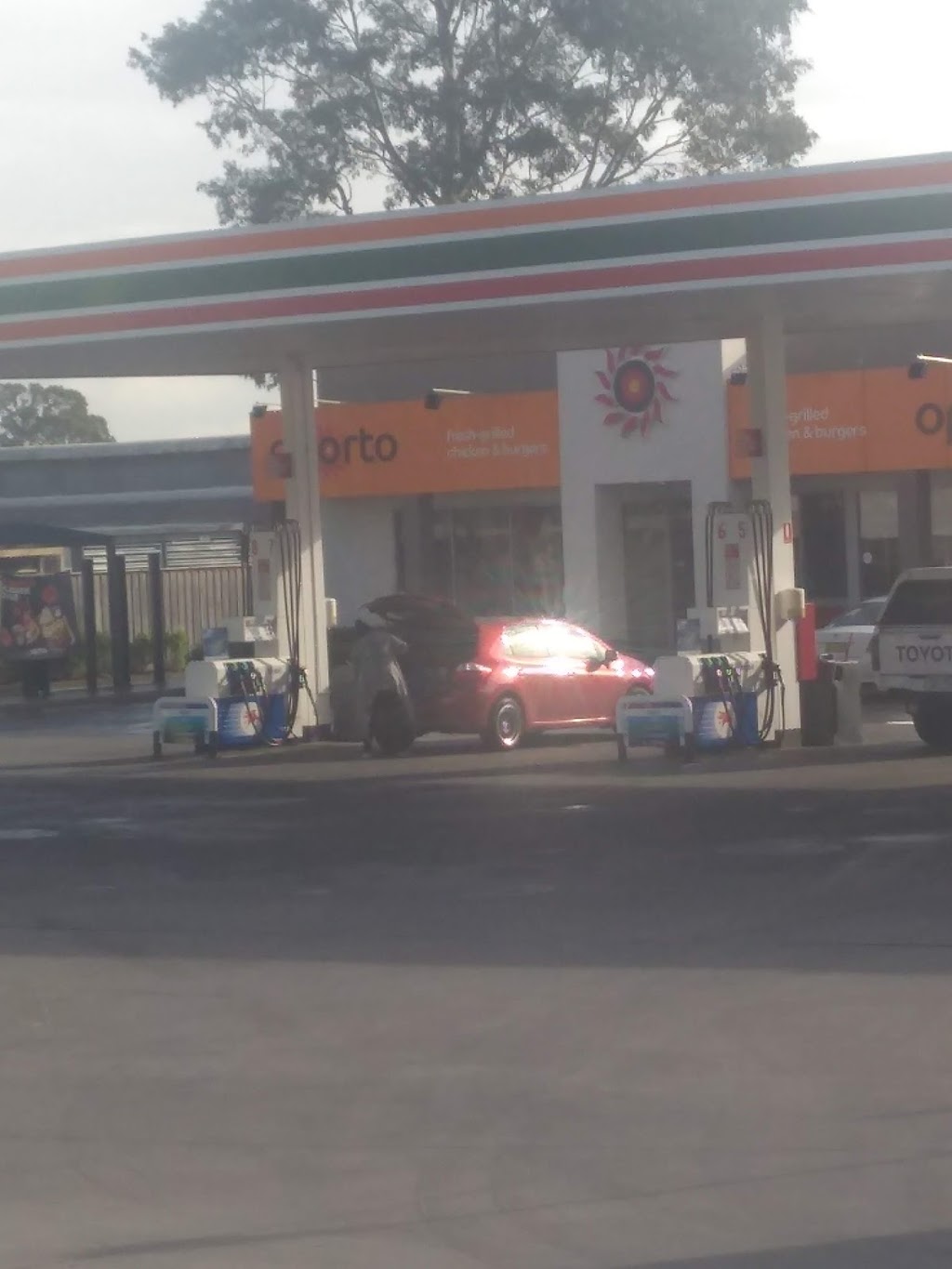 7-Eleven Guildford | gas station | 272-278 Woodville Rd, Guildford NSW 2161, Australia | 0296812915 OR +61 2 9681 2915