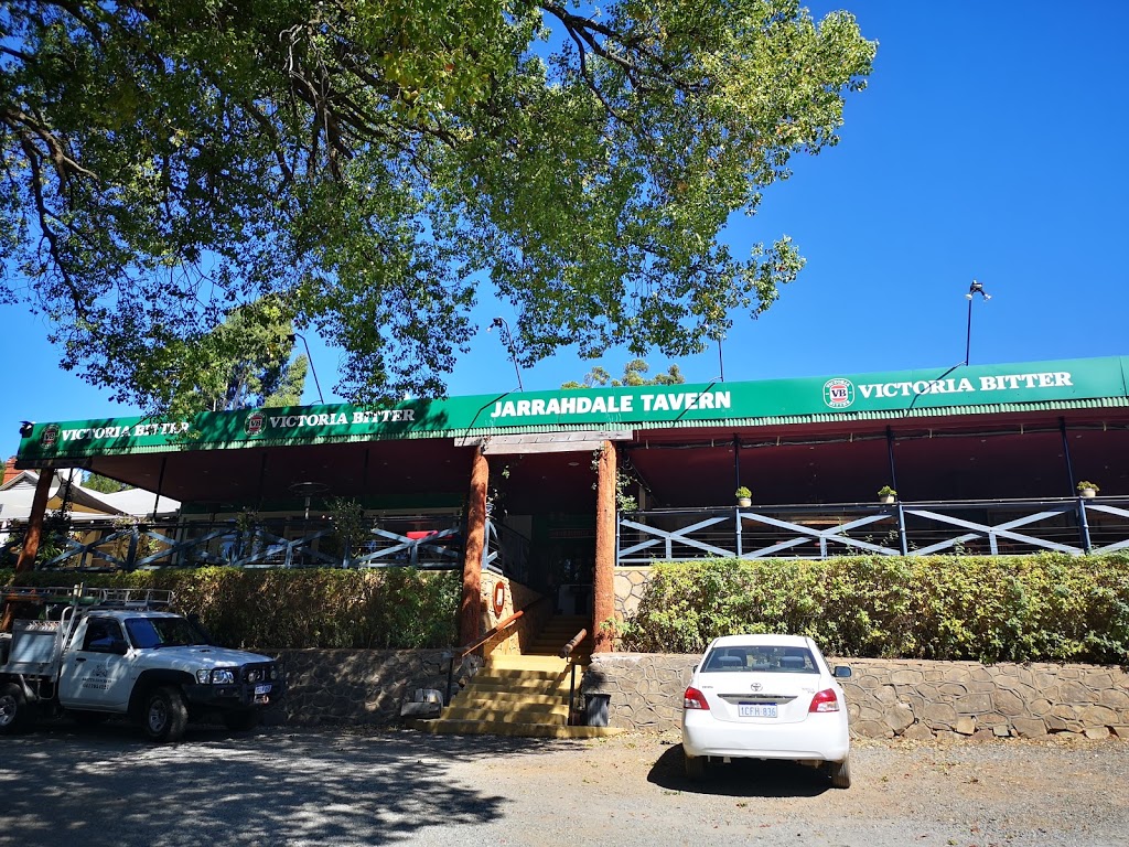 Jarrahdale Tavern | restaurant | 640 Jarrahdale Rd, Jarrahdale WA 6124, Australia | 0895255015 OR +61 8 9525 5015