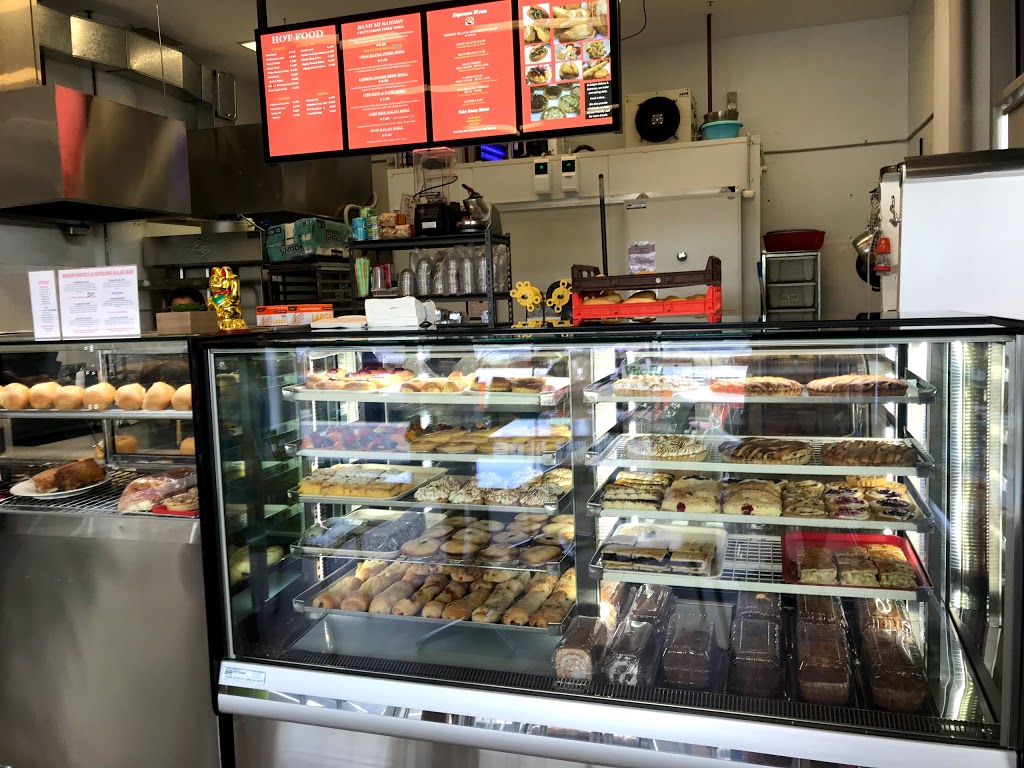 Saigon Bakery & Espresso | bakery | u3/5 Hibberson St, Gungahlin ACT 2912, Australia | 0261560463 OR +61 2 6156 0463
