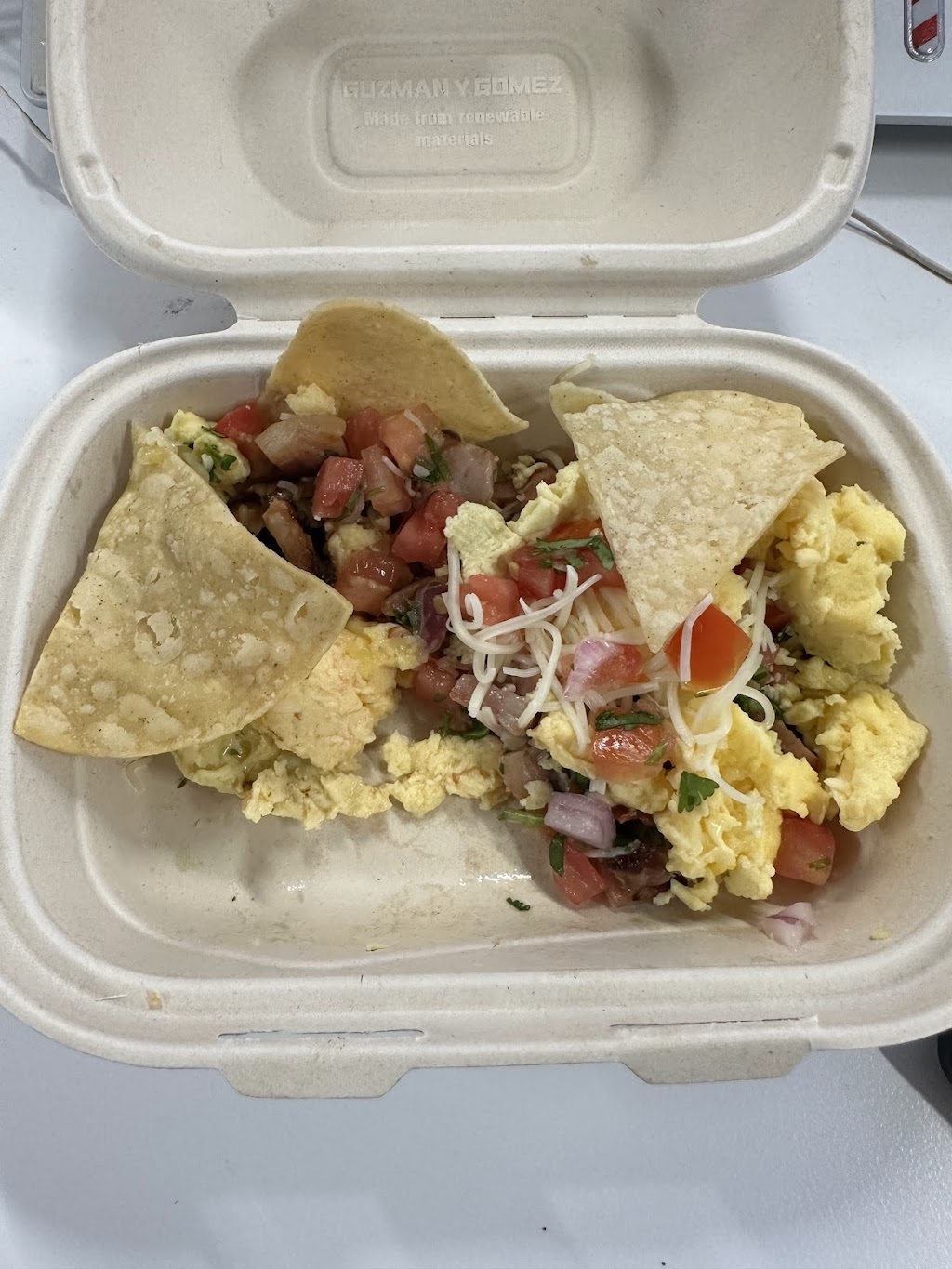 Guzman y Gomez - BNE Service Centre | Nancy Bird Way, Brisbane Airport QLD 4008, Australia | Phone: (07) 2142 6900