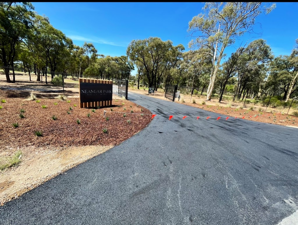 Hall & Gray Asphalting | 19 Crossley Ave, Epsom VIC 3551, Australia | Phone: 0417 469 598