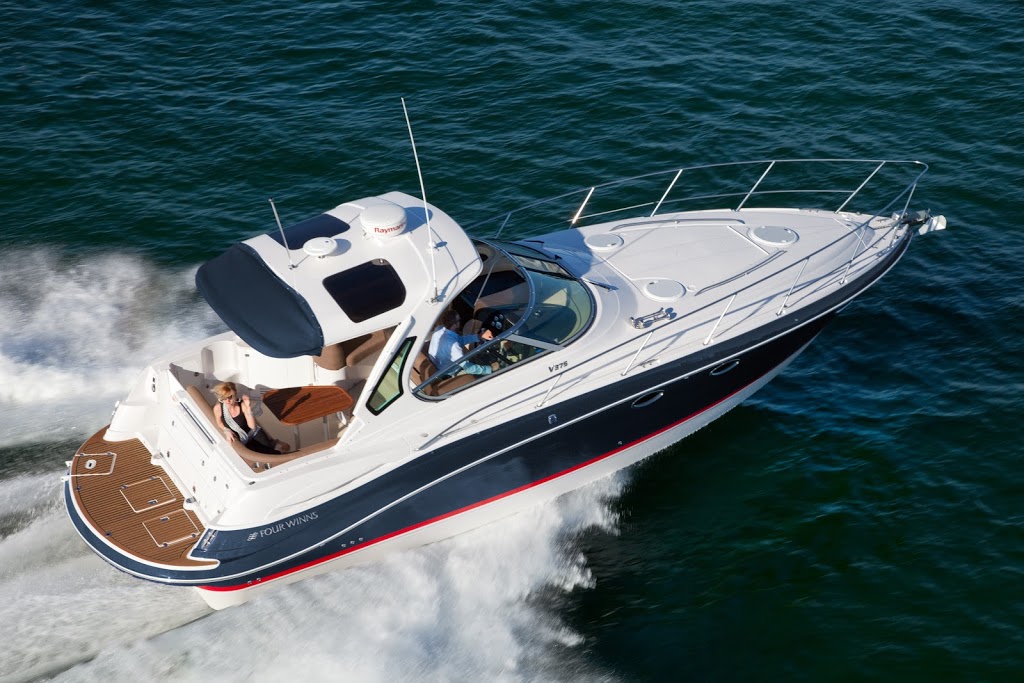 The Yacht Brokerage | 1 John Lund Dr, Hope Island QLD 4212, Australia | Phone: 0415 554 014