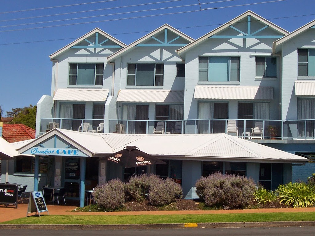 Breakers Apartments Mollymook | 62 Ocean St, Mollymook NSW 2539, Australia | Phone: (02) 4454 2154