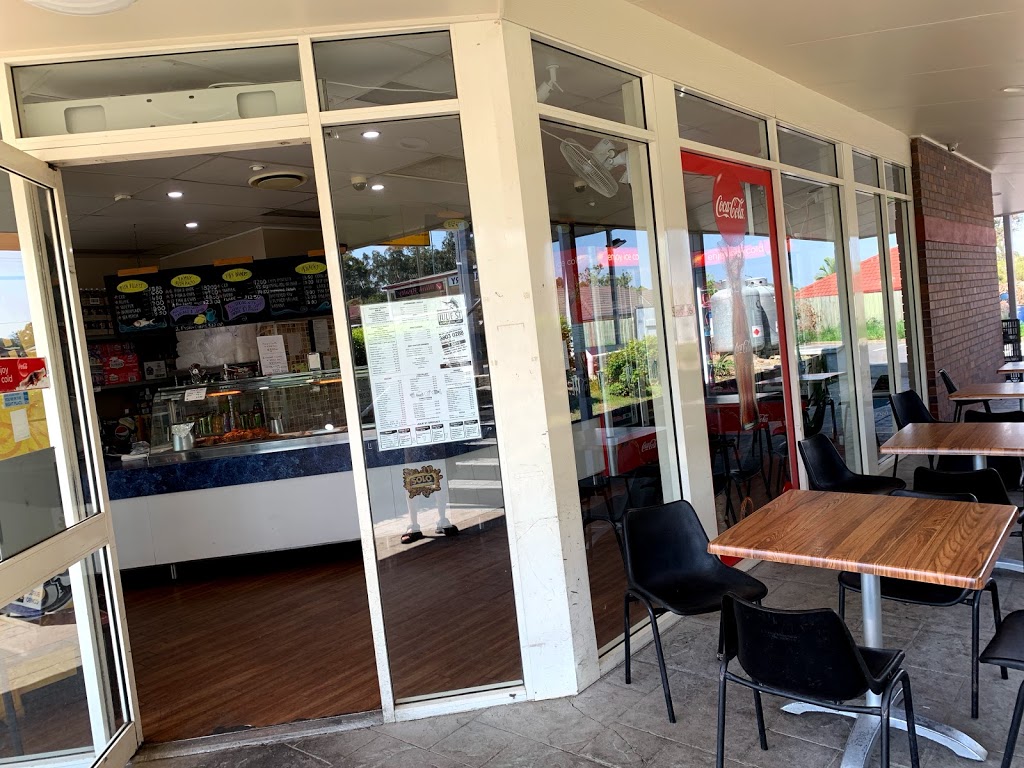 Julie St Seafood Takeaway & Cafe | meal takeaway | 55 Waratah Dr, Crestmead QLD 4132, Australia | 0738030288 OR +61 7 3803 0288