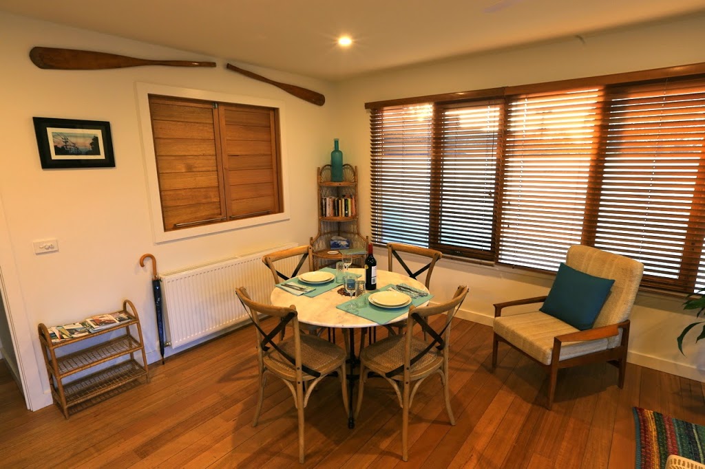 Driftwood Beach Retreat | 18 Stringer Rd, Blairgowrie VIC 3942, Australia | Phone: 0404 331 691