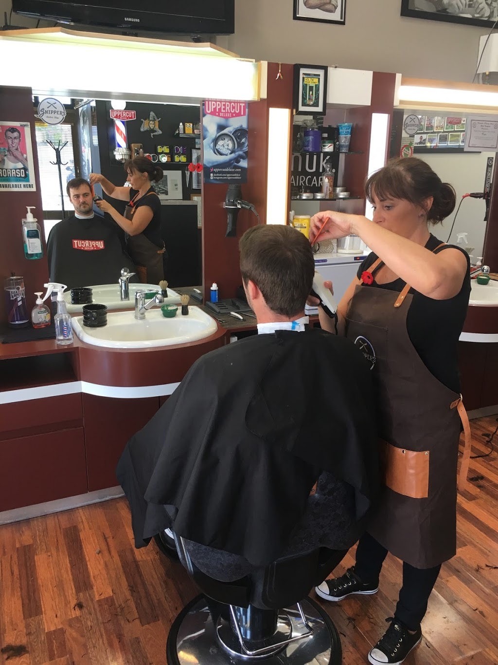 Snippers Barber Shop | hair care | 15/51 Rockingham Rd, Hamilton Hill WA 6163, Australia | 0893355087 OR +61 8 9335 5087