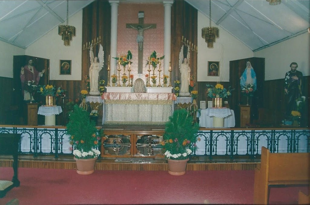 Our Lady of Lourdes | church | Oxley Rd, Oxley QLD 4075, Australia