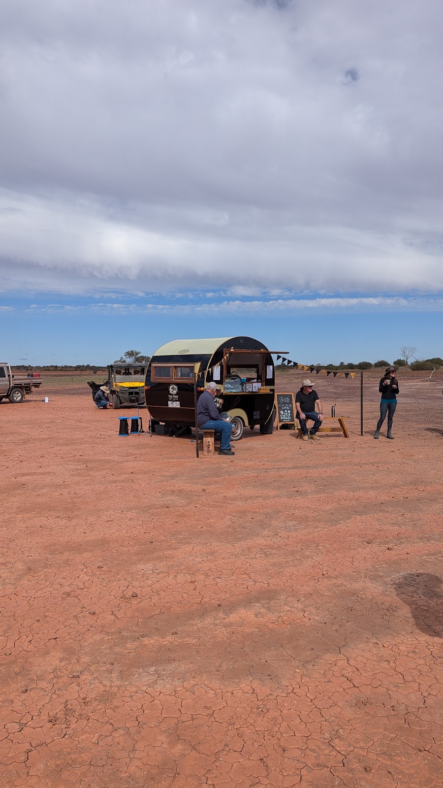 The Nest “Golden Egg Cafe” | Waka Station Claypan, Cameron Corner Rd, Tibooburra NSW 2880, Australia | Phone: 0429 884 544