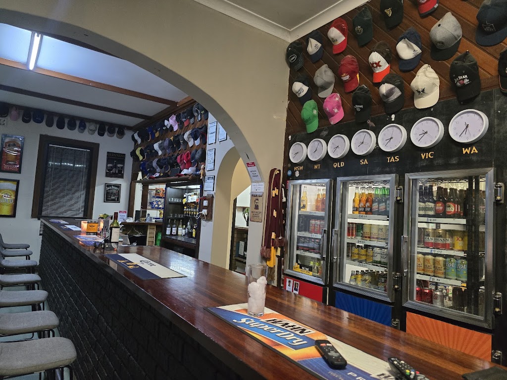 Salmon Gums Hotel | 18 Rogers St, Salmon Gums WA 6445, Australia | Phone: (08) 9078 5040