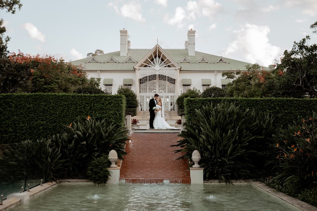 Sarah Bradford Photography | 175 Keys Rd, Hampton QLD 4352, Australia | Phone: 0401 833 043