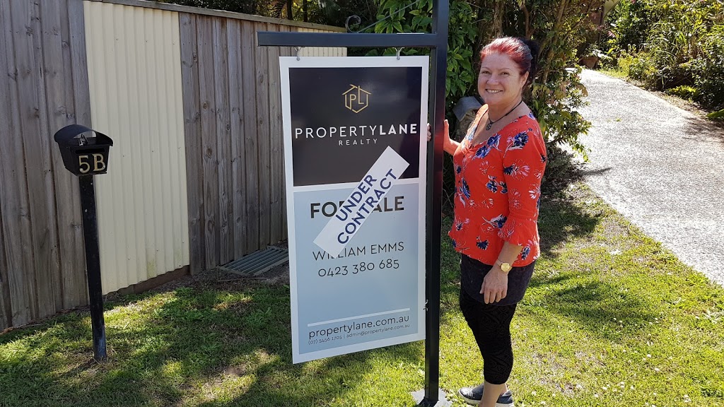 Property Lane Realty | 723 Old Maroochydore Rd, Forest Glen QLD 4556, Australia | Phone: (07) 5456 1705