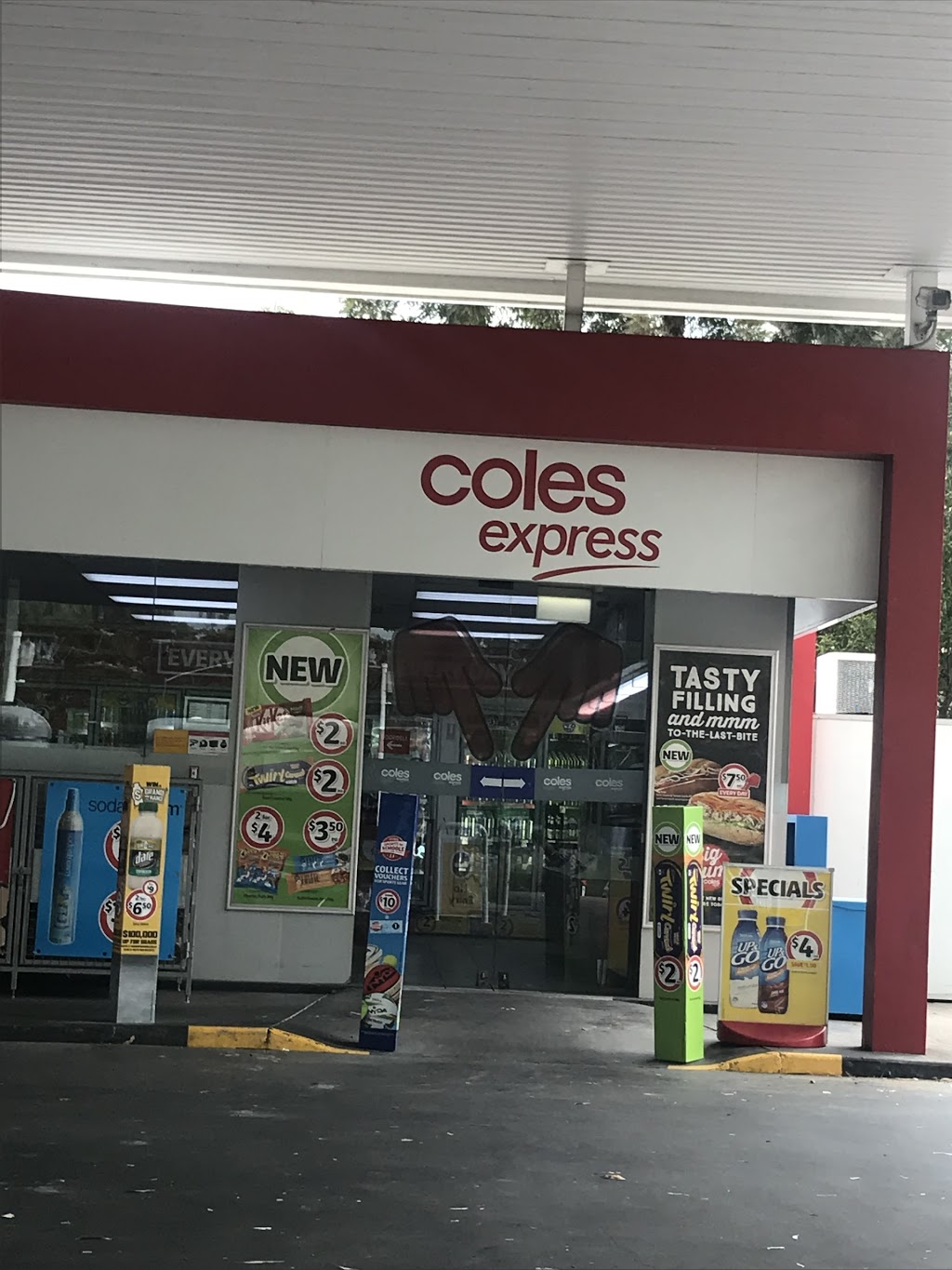 Coles Express | gas station | 259-277 Mount Crosby Rd, Karalee QLD 4306, Australia | 0732023000 OR +61 7 3202 3000