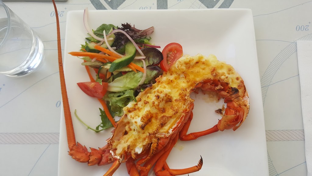 Rock Lobster Restaurant | restaurant | DAlbora Marina, E20/6 Teramby Rd, Nelson Bay NSW 2315, Australia