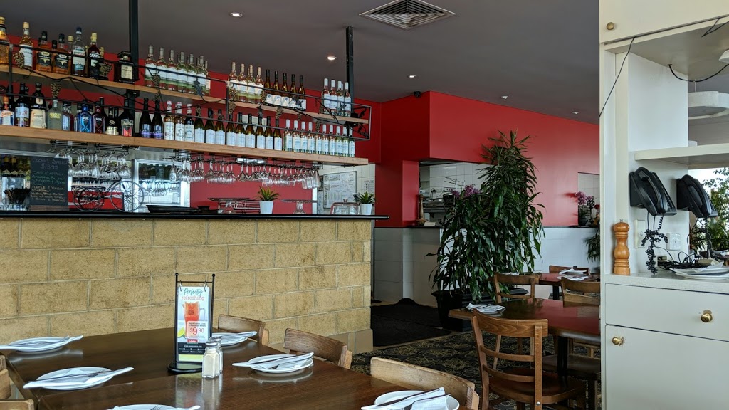 La Porchetta Berwick | restaurant | 2 Verdun Dr, Berwick VIC 3805, Australia | 0397040300 OR +61 3 9704 0300