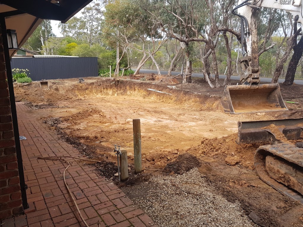 Blackwood earthmoving | general contractor | 30 Woodhall Dr, Happy Valley SA 5159, Australia | 0412815978 OR +61 412 815 978