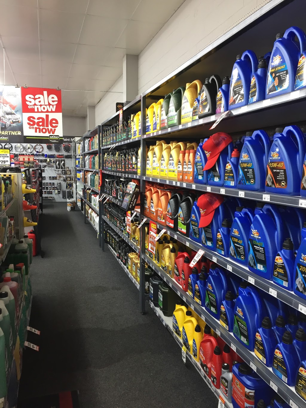 Autobarn Swan Hill | electronics store | 40 Campbell St, Swan Hill VIC 3585, Australia | 0350331175 OR +61 3 5033 1175