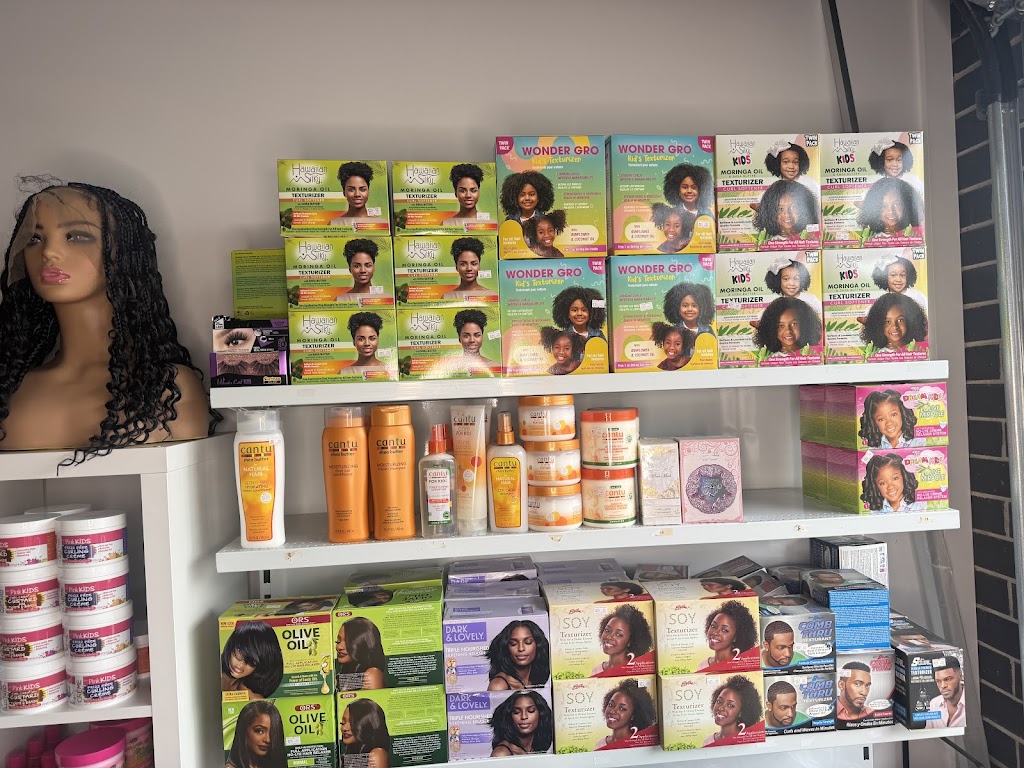 Braids & beauty by Mariama | 3337/33 HADFIELD Rd, Harkness VIC 3337, Australia | Phone: 0428 846 335