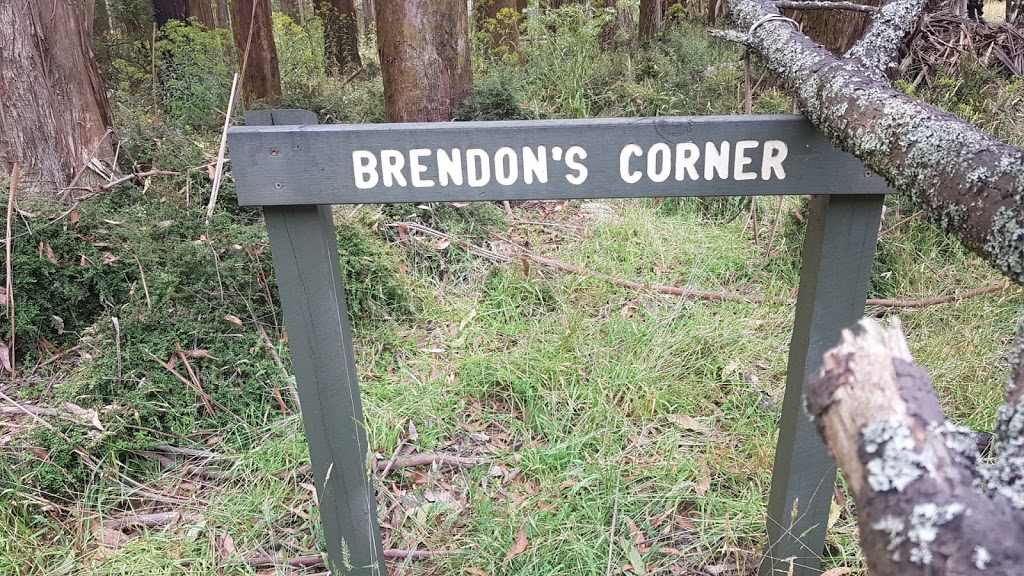 Brendons corner | park | Neuman Track, Kallista VIC 3791, Australia